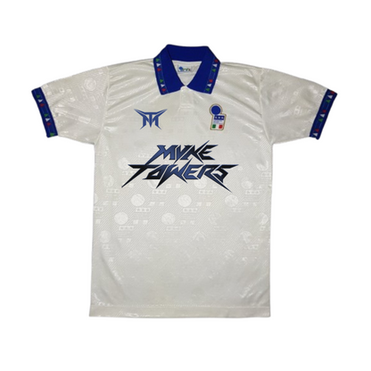 Camiseta de Myke Towers x Italia